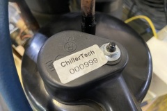 ChillerSerwis - Plomba gwarancyjna na sprężarce elektronika