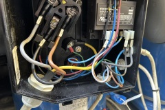 Kontrola-elektrycznych-komponentow-chillerow-Darpin