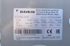 Tabliczka znamionowa chillera Daikin
