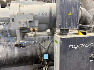 Ile prądu zużywa chiller: pomiar parametrów chillera CIAT na obiekcie