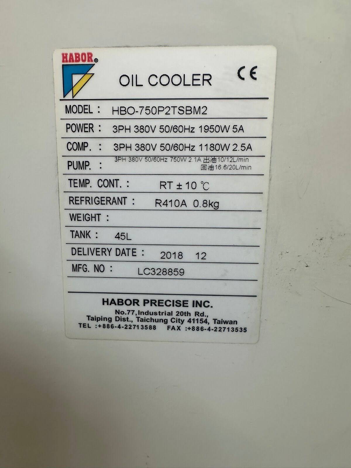 Tabliczka znamionowa chłodziarki oleju Habor HBO-750P2TSBM2, czynnik R410A 0,8 kg
